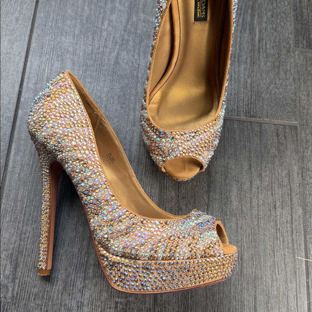 🔥 Benjamin Adams London Rhinestone Heels Peep toe Size 7.5